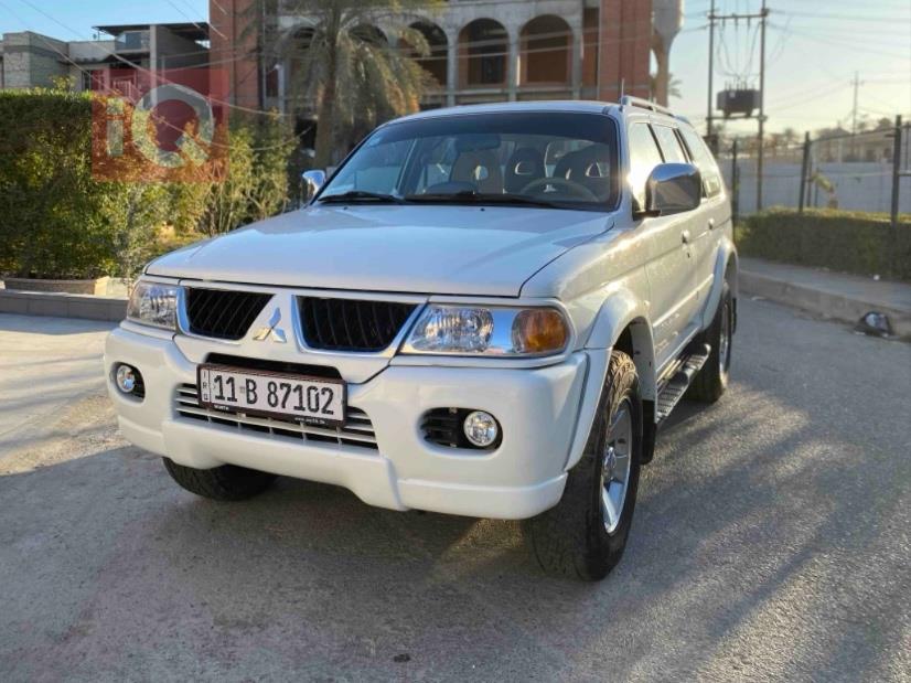 Mitsubishi Nativa